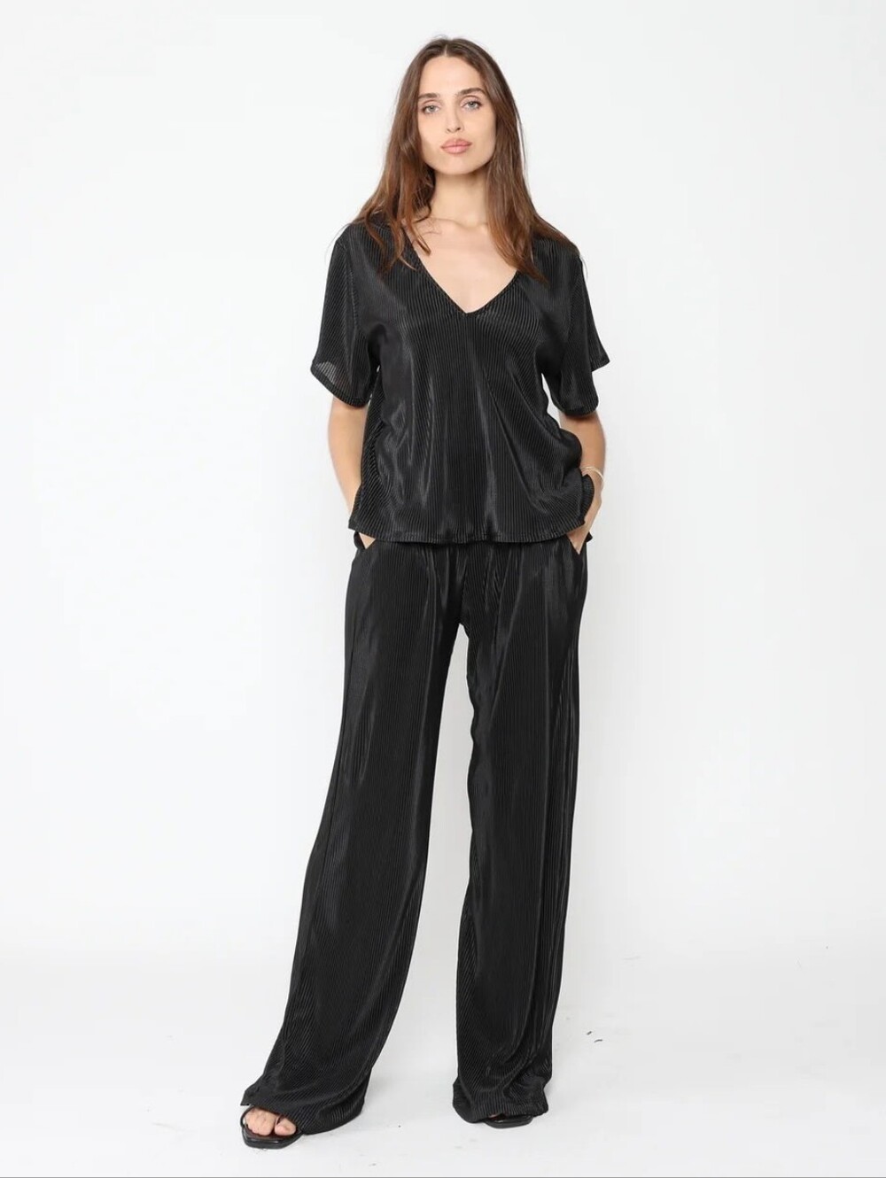 Ripley Rader Black Micropleat Longe Pants